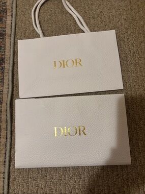 Dior White and Gold Logo Gift Set